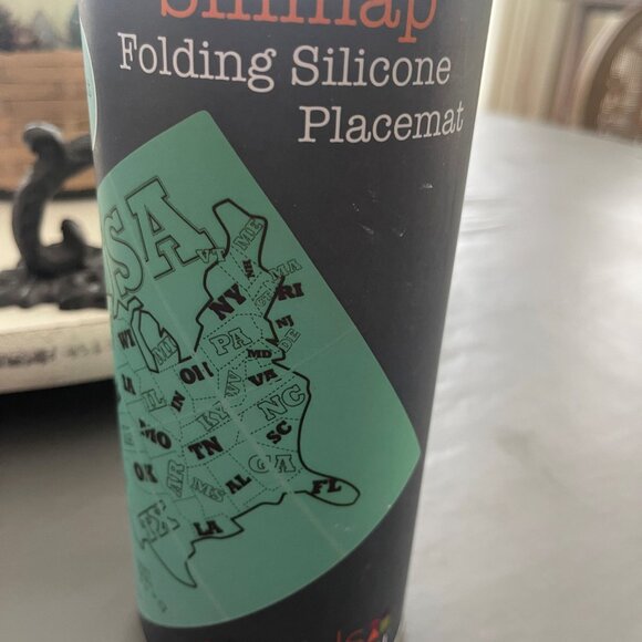 GoSili foldable silicone placemat - Picture 7 of 7